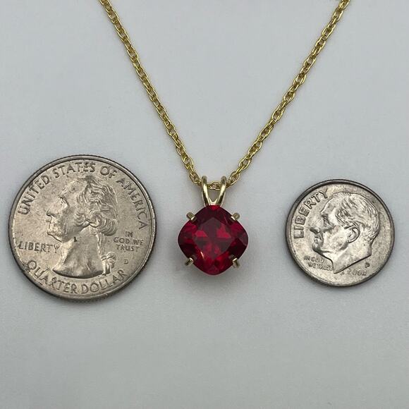 Beautiful 5ct Cushion Cut Ruby Pendant Necklace in 14k Gold - Picture 9 of 9
